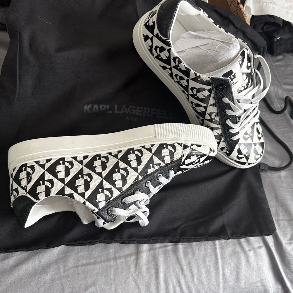 Karl Lagerfeld Cate Men’s Sneakers. Sz 11 
Brand New🔥🔥🔥